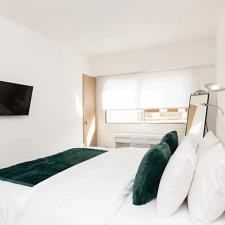 Апартаменты Brand New 2 Bedrooms Next To Croisette !