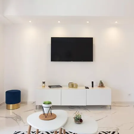 Апартаменты Brand New 2 Bedrooms Next To Croisette !
