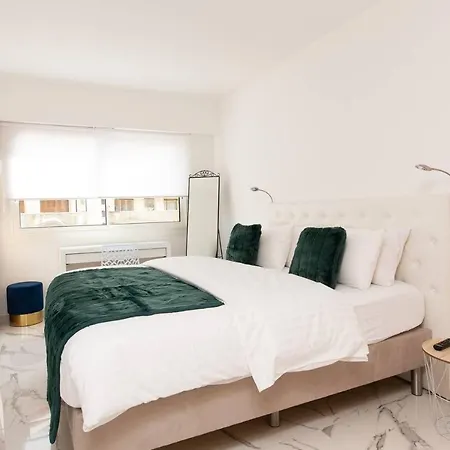 Brand New 2 Bedrooms Next To Croisette !